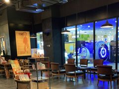 大堂-星巴克(济南丁豪广场店)