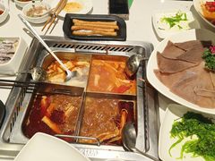 -海底捞火锅(长宁路龙之梦店)