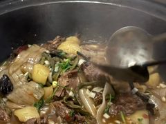 -柴火东北铁锅炖(鲁班店)