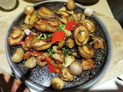 -铜锣湾·有麝自然香(重庆新天地店)