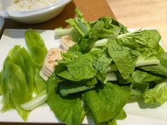 -何师烧烤·小龙虾·江湖川菜·精酿啤酒(成温店)