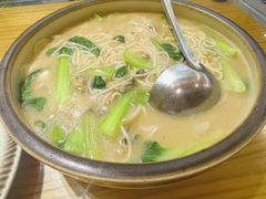 -三姐妹·海鲜大排档