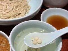 -裕兴记•蟹黄面馆(人民广场店)