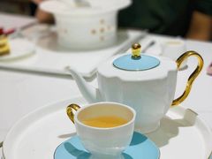 -燕庭·纯燕窝·甜品下午茶(南京西路店)