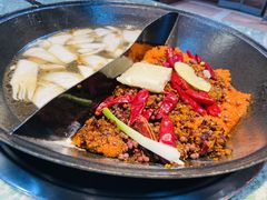 -鸿姐老火锅(花园路店)