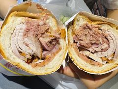-Bánh Mì Huynh Hoa