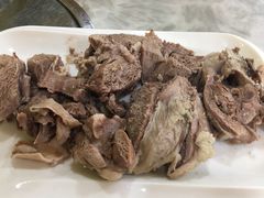 -清真·胖妈妈手抓餐厅(定西路长城宾馆店)