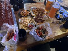 -汉森熊啤酒屋(雨耕山店)