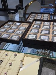 -Cindy Jewelry·钻戒·彩色宝石