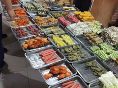 自助取餐区-老广烧烤(骆驼山康馨园店)