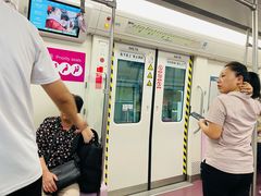 -国际港务区(地铁站)