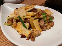 腊肉炒香笋-云海肴云南菜(正大广场店)