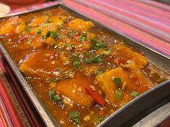 -香巴拉云南餐厅(华莱坞店)