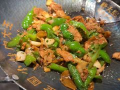 -费大厨辣椒炒肉(高铁吾悦广场店)
