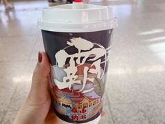 奶茶-霸王茶姬(南强街店)