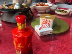 -龙巢盱眙龙虾·牛蛙·烧烤宵夜(八卦岭店)