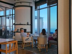 -瑰丽酒店·海吧·天际下午茶·现场DJ·天台酒吧