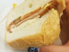 特色猪扒包-华星冰室(湾仔店)
