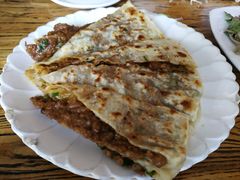 -溢心园香河肉饼总店