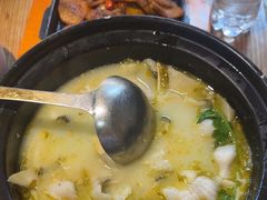 -九锅一堂酸菜鱼(万达广场店)