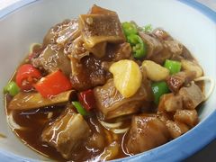 猪脚捞面-小民大排档(光谷店)