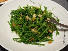 -虹潮荟·餐桌上的美食地理(太阳宫店)