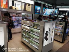 -日上免税店(三径路t3店)