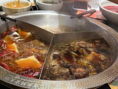 -廖掌柜·重庆鲜货火锅(上海首店)