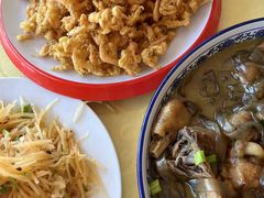 -华龙特色大骨鸡农家菜馆