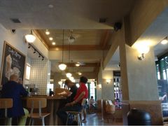 大堂-星巴克(武康路店)