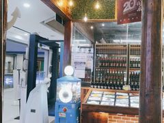 -宝燕海货工场(长江国际店)