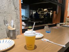 -必胜客(上海华谊新所店)