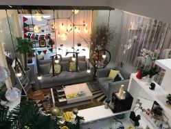 -新蝶变皮肤管理中心