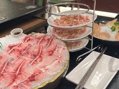 -得意咚瓜·顺德鱼生·冬瓜火锅(深圳首店)