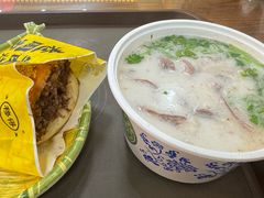 -穆得·老周家牛肉烧饼(普利街店)