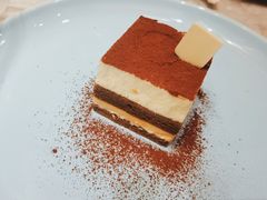 -必胜客(滨江店)