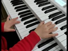 -雅马哈音乐中心 钢琴双排键鼓吉他(静安大融城店)