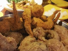 -BHC炸鸡(明洞总店)