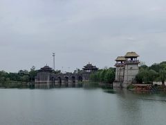 -茅山东方盐湖城景区