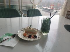 -ins森林童话餐厅coffee&bistro
