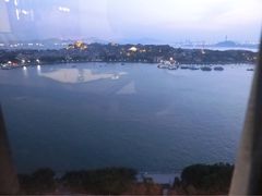 iphone_upload_pic-必胜客(海滨店)