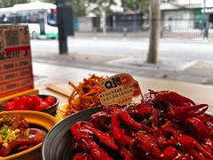 -巴厘龙虾·榜首油焖大虾(音乐学院·沿江酒馆店)