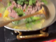 -川流不息·地道川菜·小龙虾(新松江路店)
