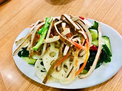 -清真老铁家灌汤包