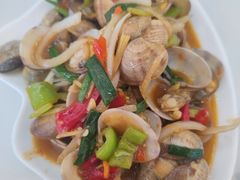 -覃记海鲜美食餐厅