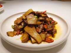 腊肉炒香干-禾珍珠家常小馆(河南博物院店)