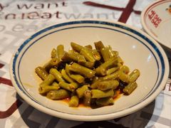 -耙吉吉川味小酒馆(本地人回头店)