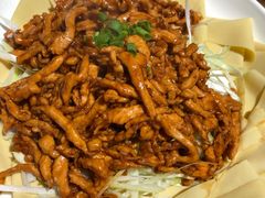 京酱肉丝-东来菜馆•手抓海鲜家常菜•海鲜锅贴(鸽子窝店)
