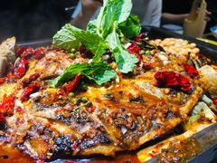 香辣味凌波鱼-探鱼·鲜青椒爽麻烤鱼(银泰城店)
