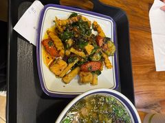 -云阿蛮云南生烫牛肉米线(奉贤路店)